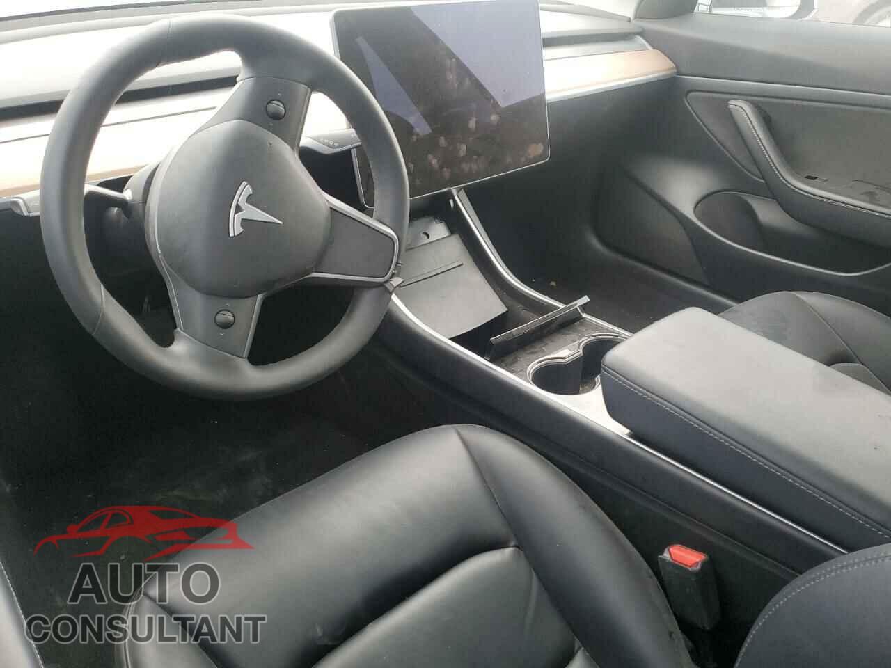 TESLA MODEL 3 2020 - 5YJ3E1EA6LF669885