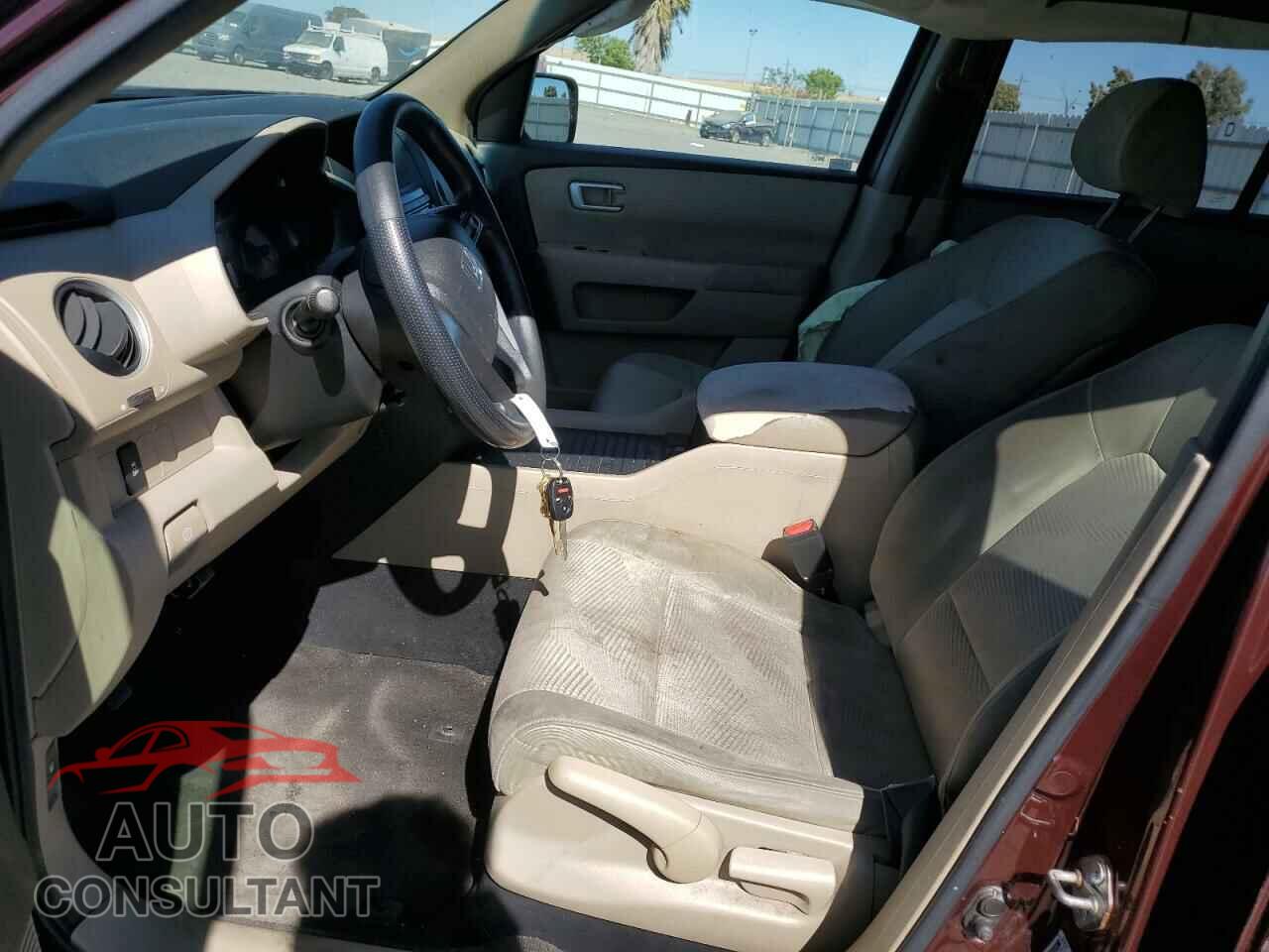 HONDA PILOT 2012 - 5FNYF4H28CB031274