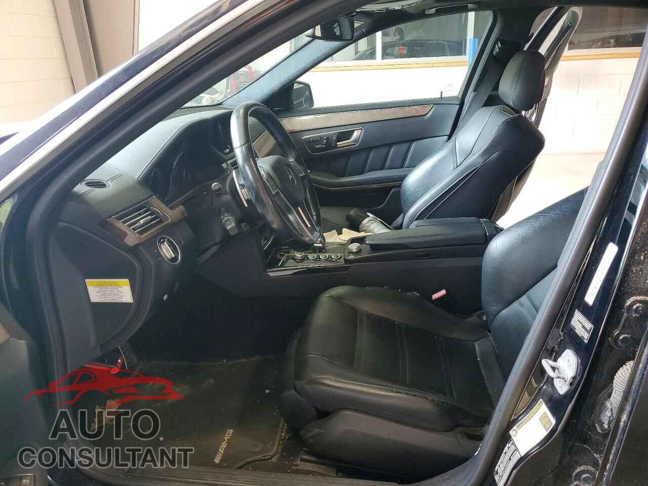 MERCEDES-BENZ E-CLASS 2012 - WDDHF7EB6CA525802