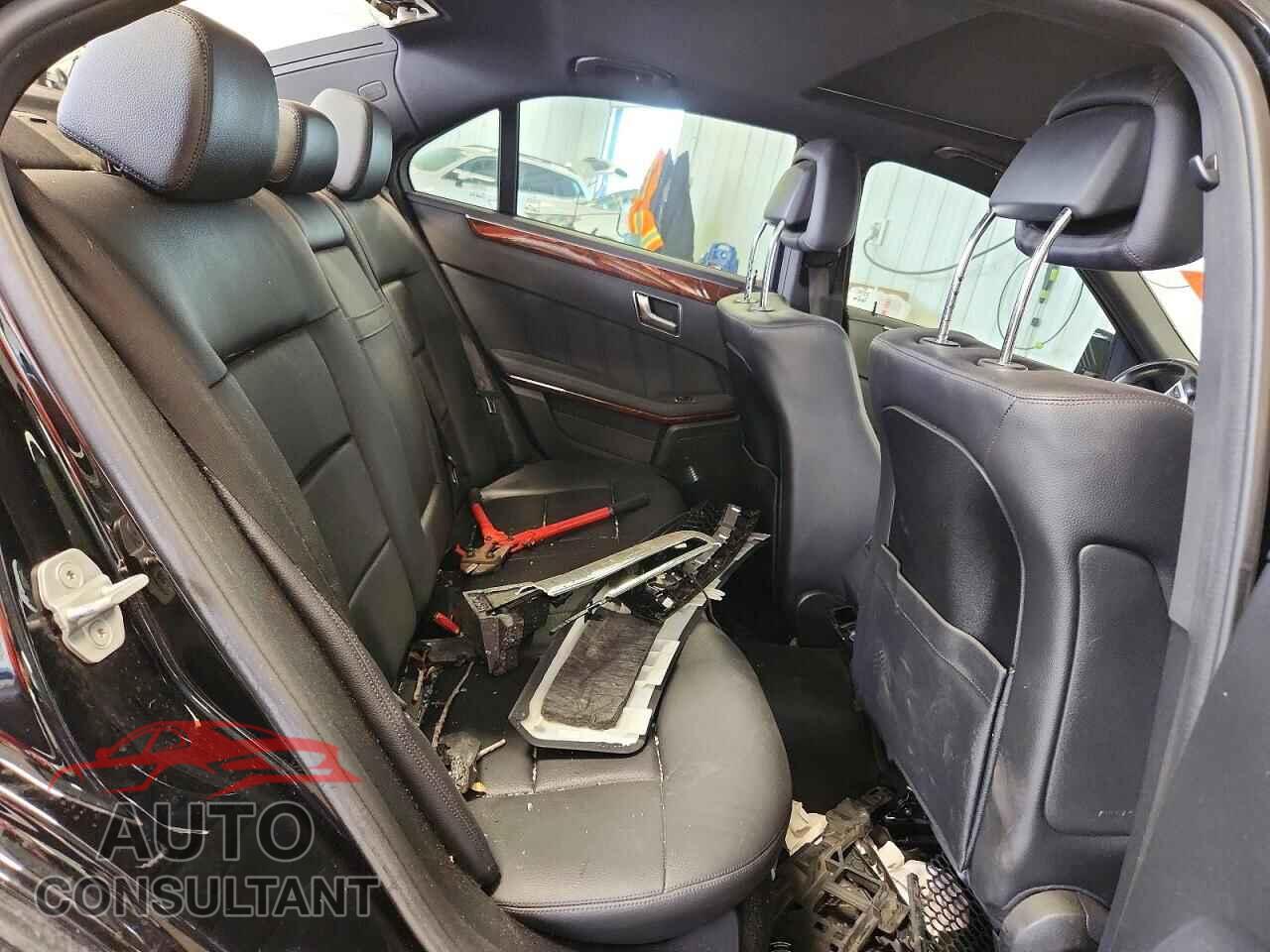 MERCEDES-BENZ E-CLASS 2012 - WDDHF8JB7CA564426