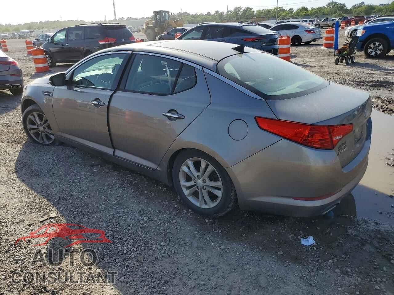 KIA OPTIMA 2013 - 5XXGN4A70DG200576
