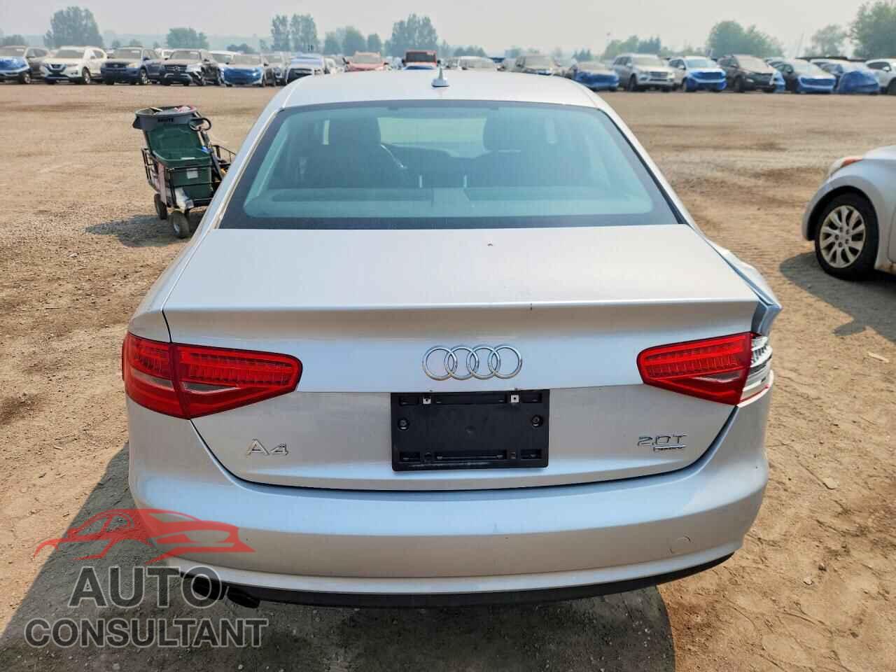 AUDI A4 2013 - WAUBFCFL1DN021097
