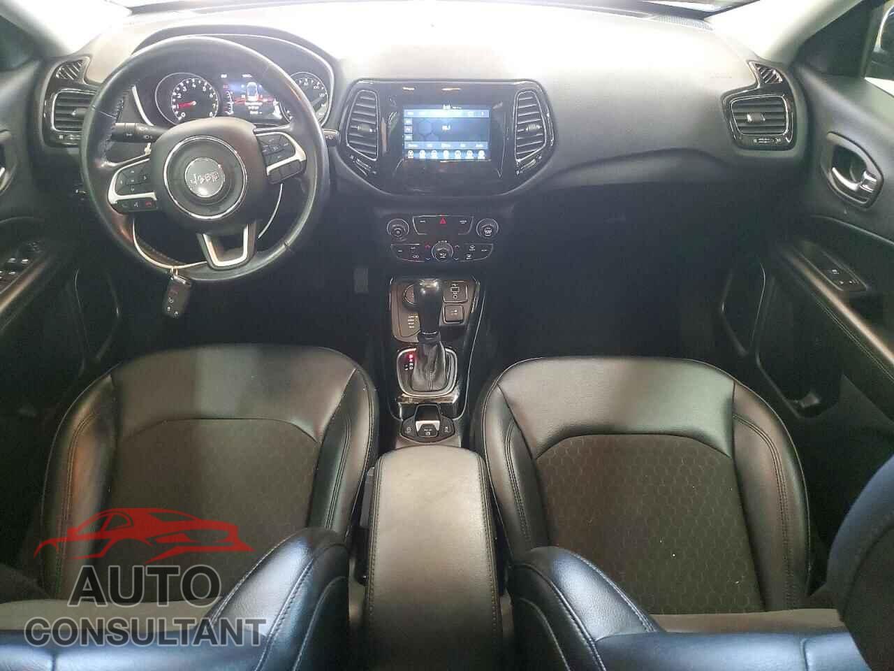 JEEP COMPASS 2020 - 3C4NJDBB4LT209743