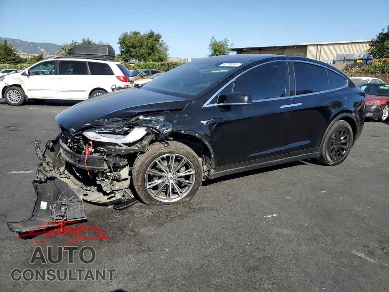 TESLA MODEL X 2020 - 5YJXCBE21LF305119
