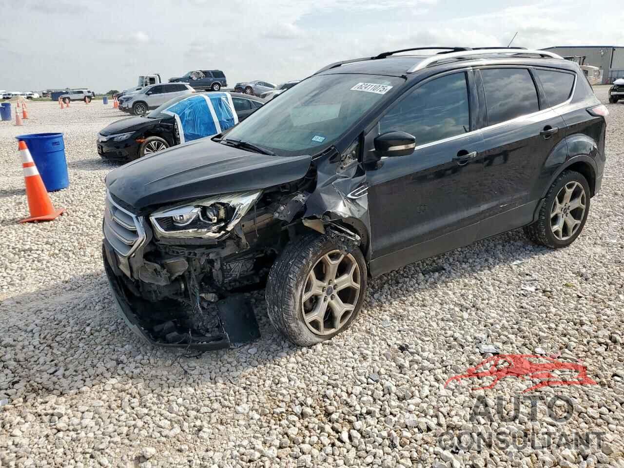 FORD ESCAPE 2017 - 1FMCU0J95HUA32098