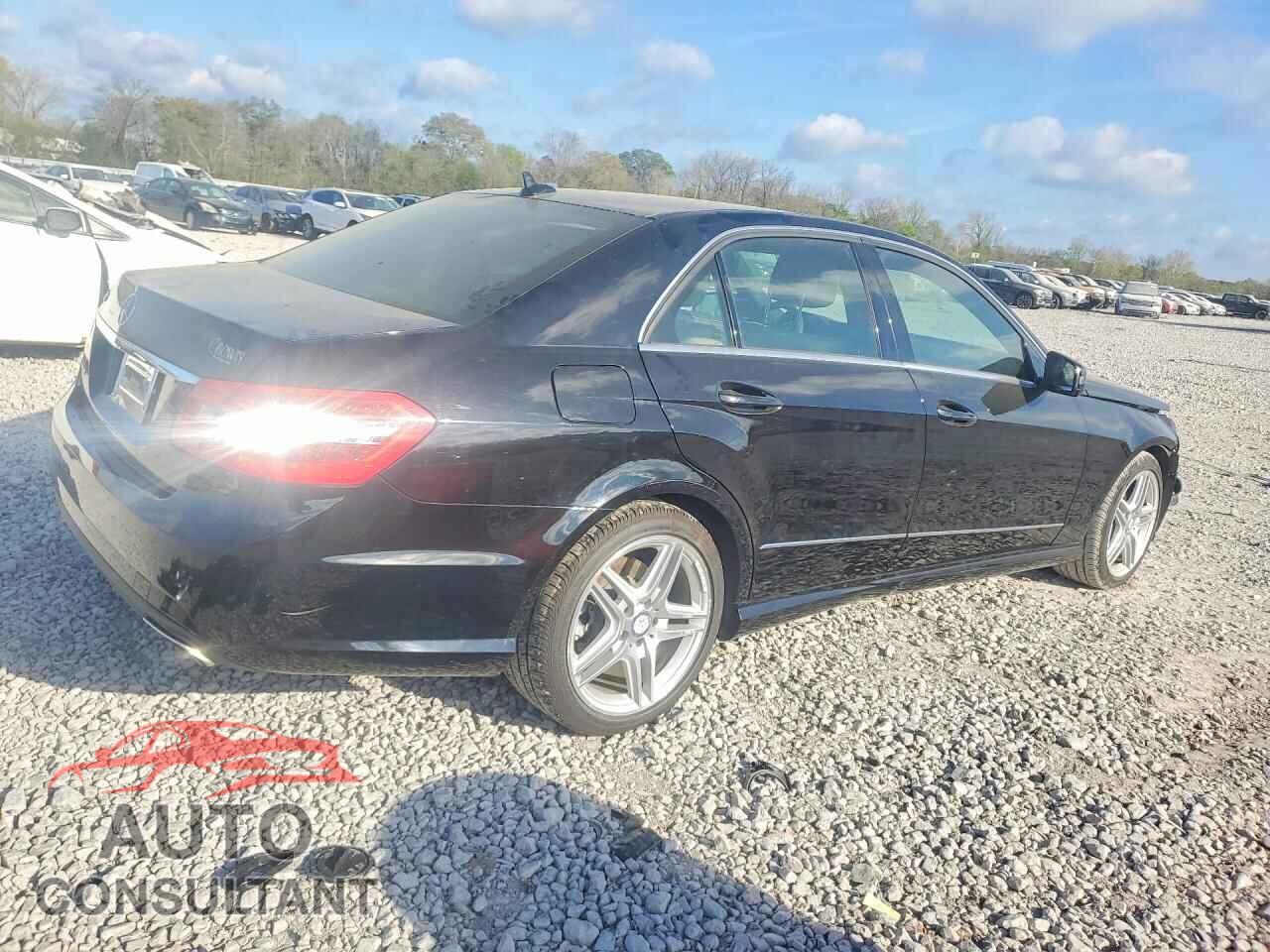 MERCEDES-BENZ E-CLASS 2012 - WDDHF5KB6CA587189