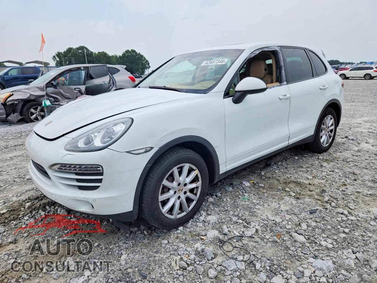PORSCHE CAYENNE 2012 - WP1AA2A2XCLA07715
