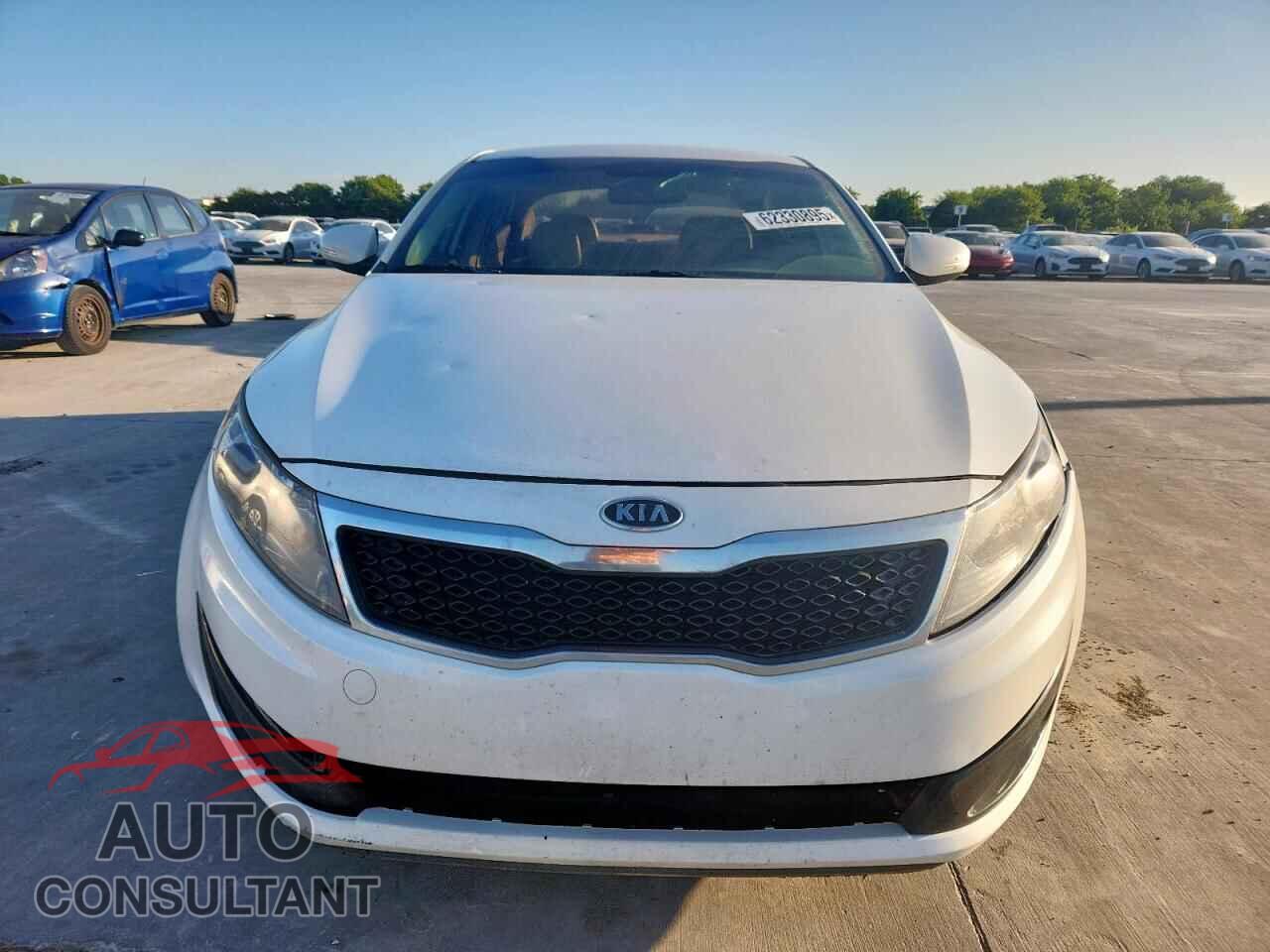 KIA OPTIMA 2011 - KNAGN4A79B5145575