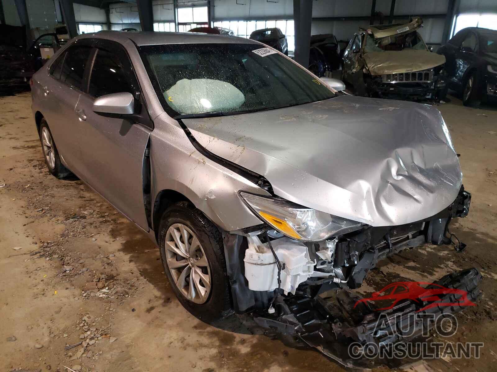 TOYOTA CAMRY 2015 - 4T4BF1FK3FR511887