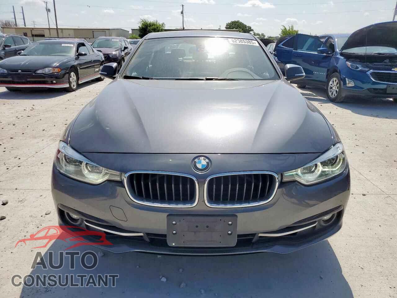BMW 3 SERIES 2018 - WBA8B9C57JEE83290