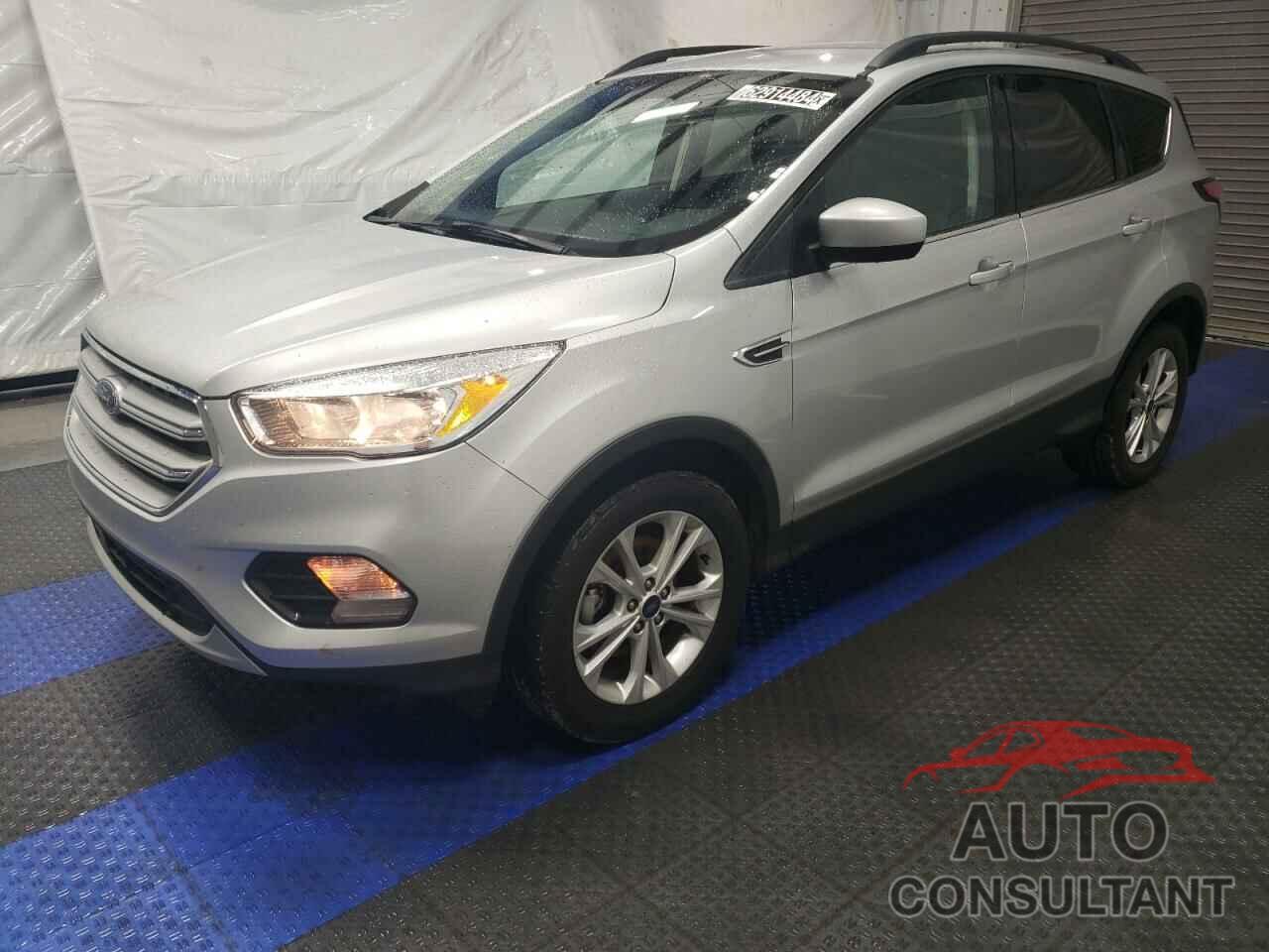 FORD ESCAPE 2018 - 1FMCU0GD2JUC87311