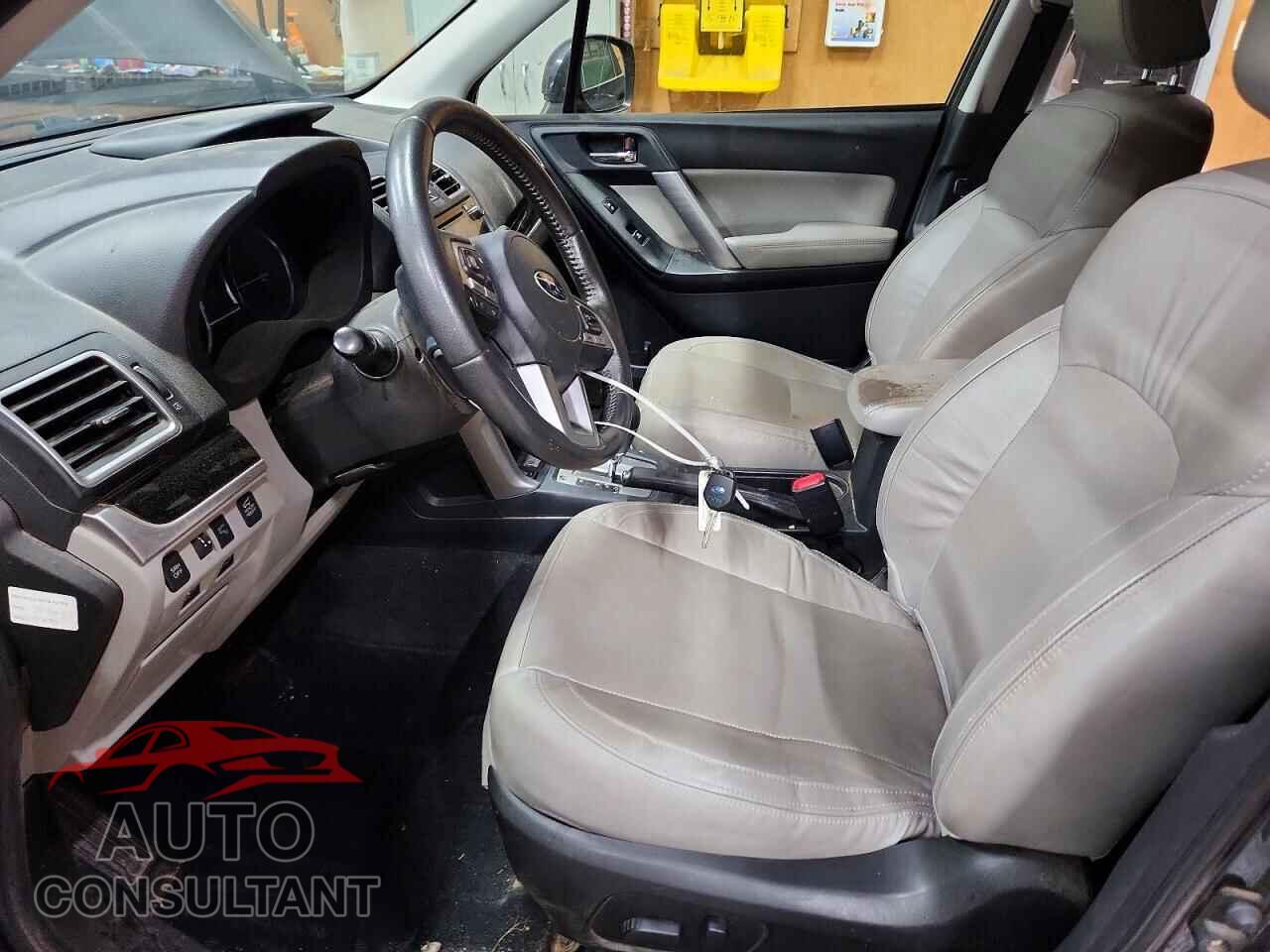 SUBARU FORESTER 2017 - JF2SJARC0HH529830