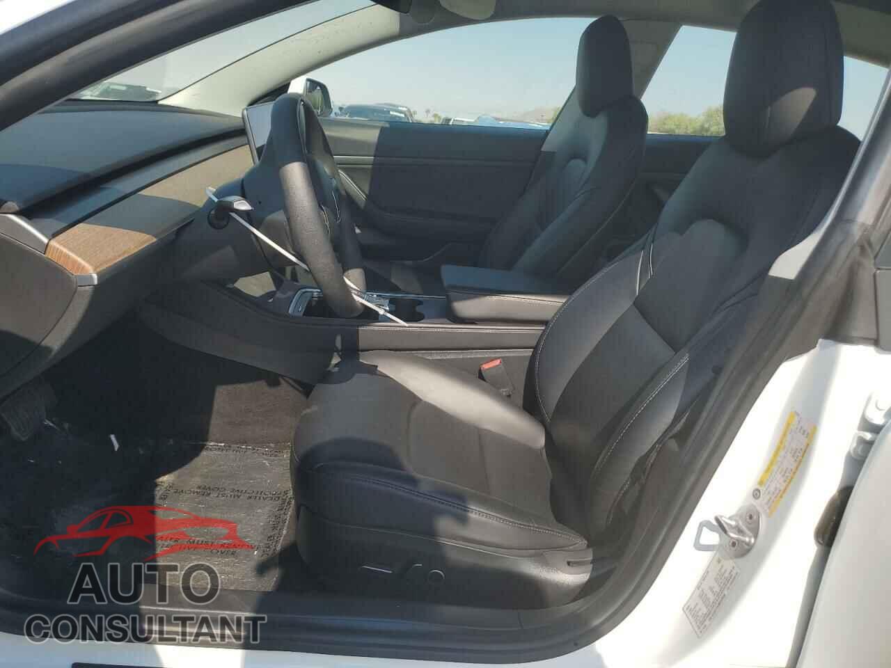 TESLA MODEL 3 2021 - 5YJ3E1EA3MF939558