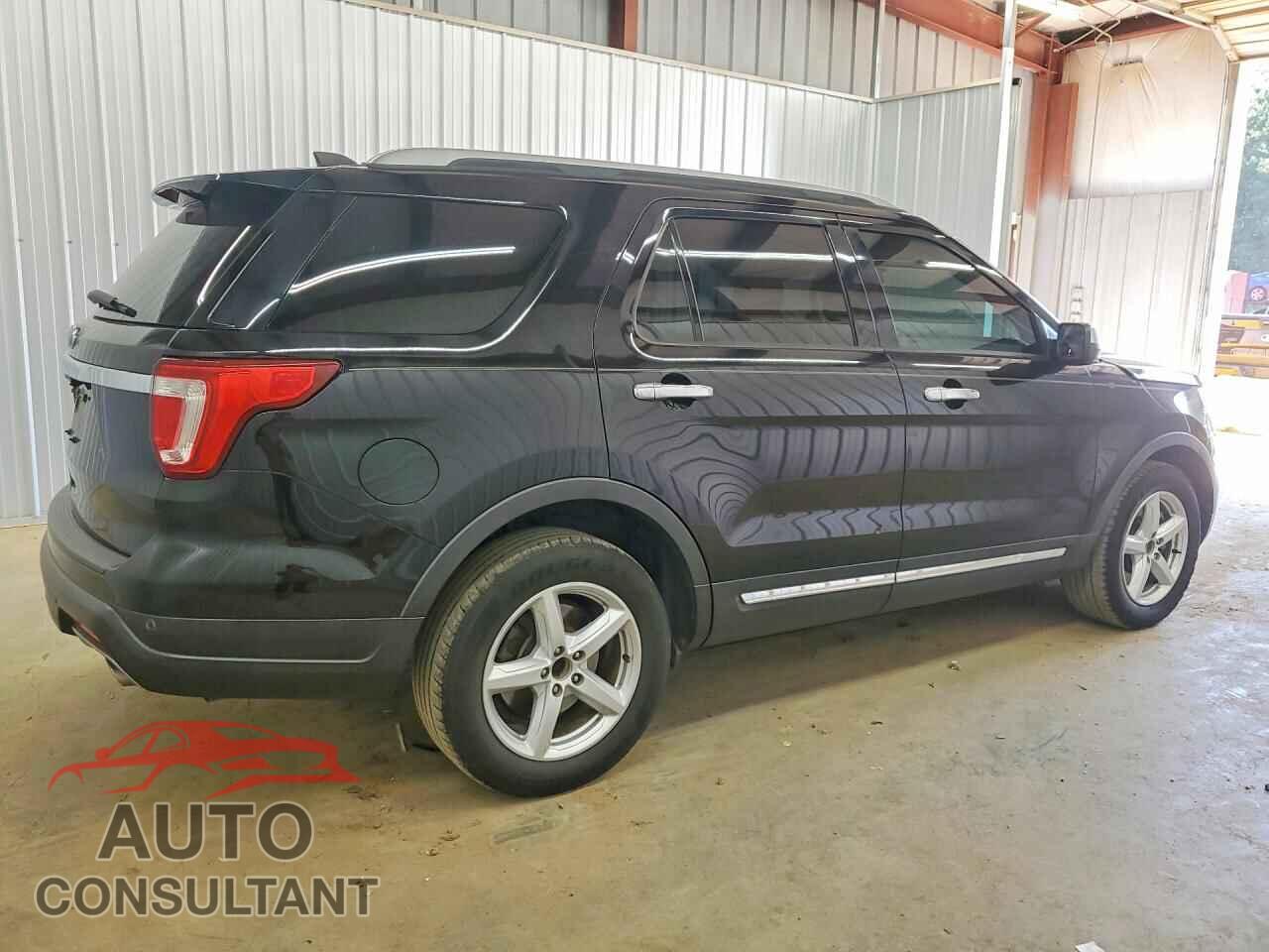FORD EXPLORER 2018 - 1FM5K7D80JGB26033
