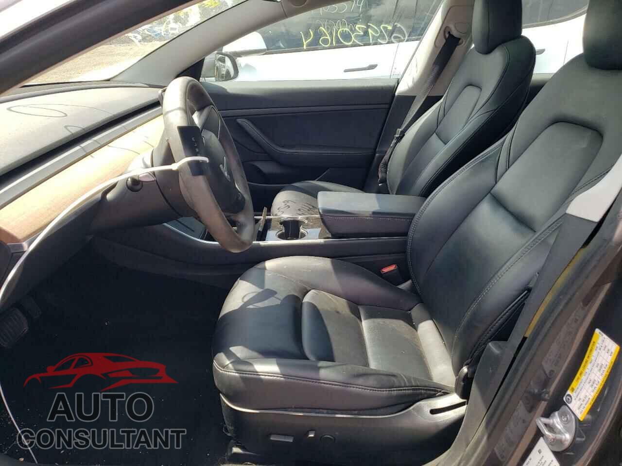 TESLA MODEL 3 2020 - 5YJ3E1EA8LF796704