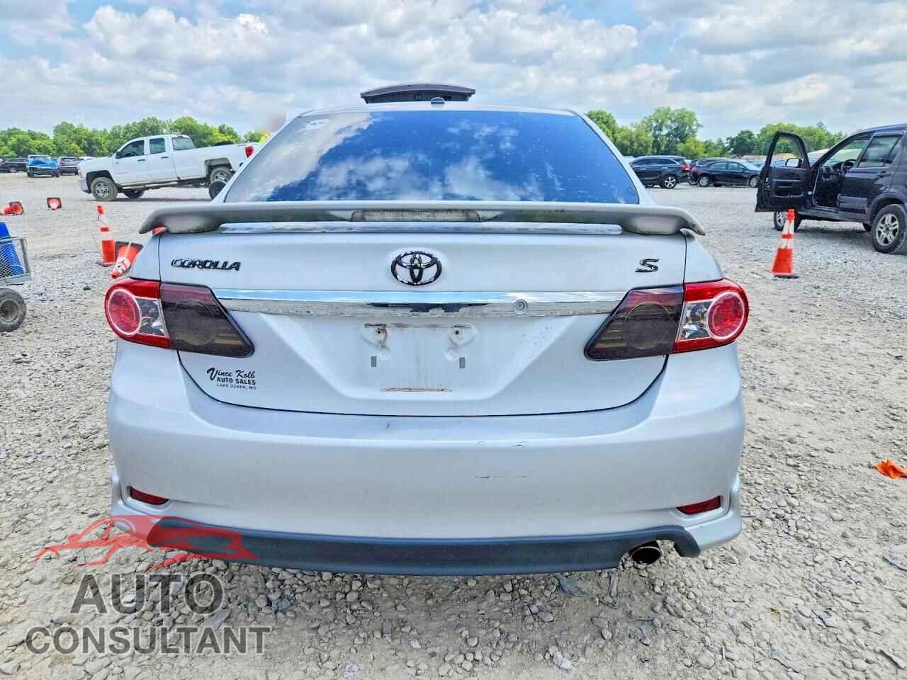 TOYOTA COROLLA 2011 - 2T1BU4EE6BC710554