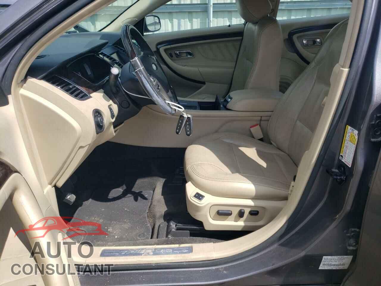 FORD TAURUS 2014 - 1FAHP2F84EG149622