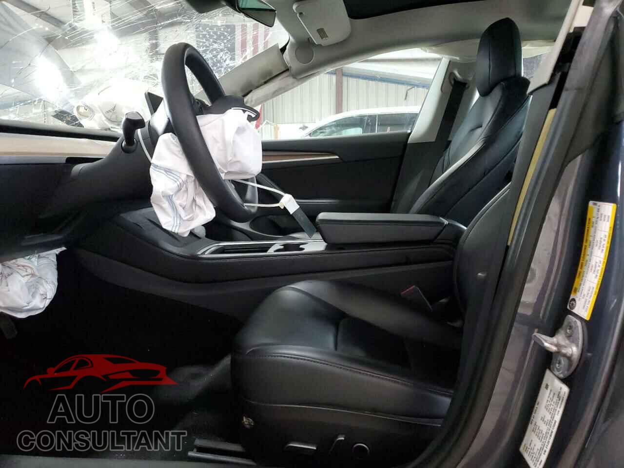 TESLA MODEL 3 2022 - 5YJ3E1EB8NF120068