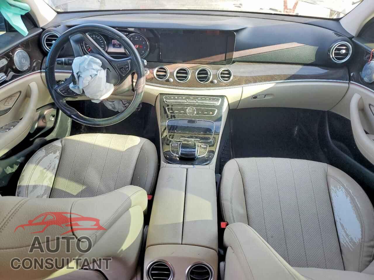 MERCEDES-BENZ E-CLASS 2017 - WDDZF4JB5HA153191