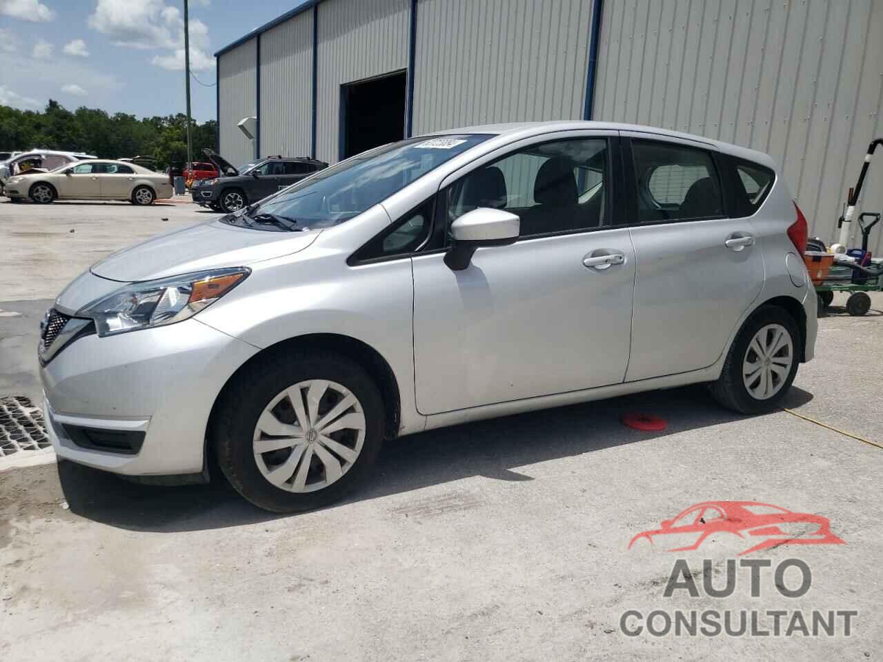 NISSAN VERSA 2017 - 3N1CE2CP5HL352429