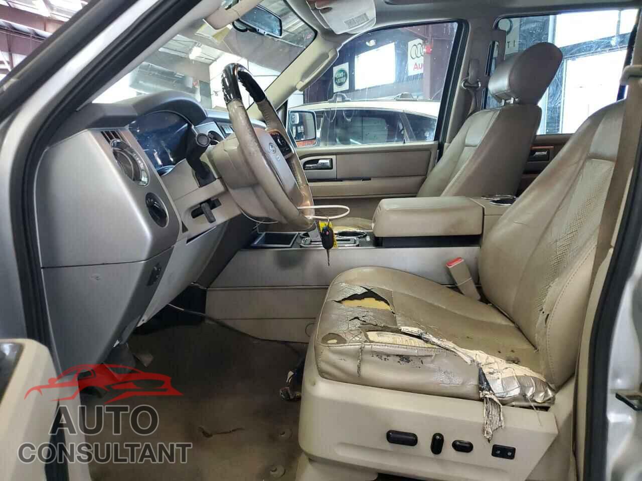 FORD EXPEDITION 2011 - 1FMJU2A59BEF12534