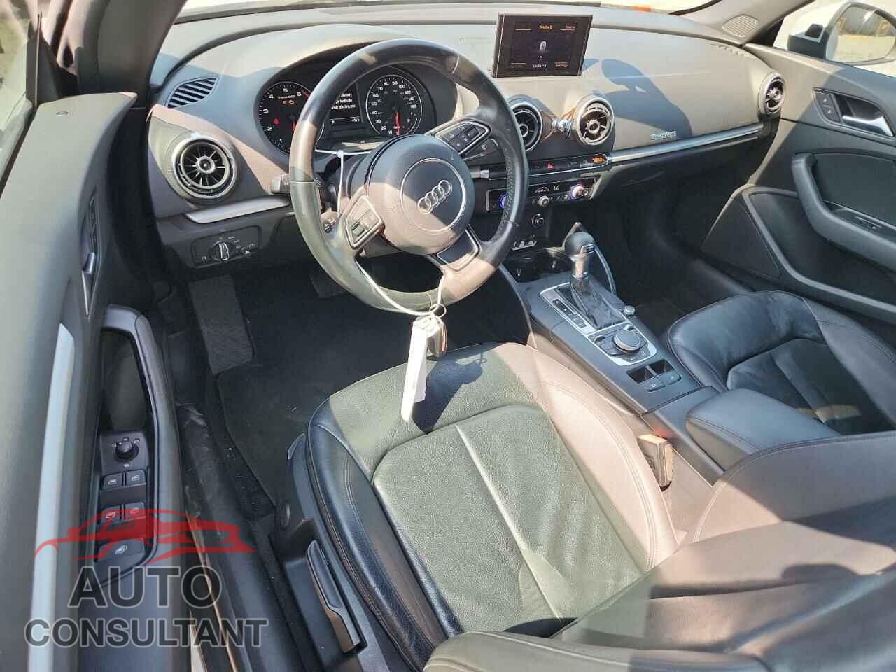 AUDI A3 2015 - WAU7FLFF5F1069213