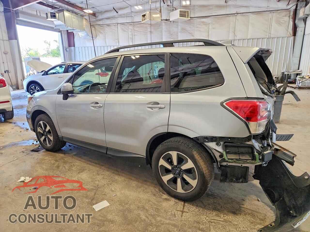 SUBARU FORESTER 2017 - JF2SJAGC8HH584450