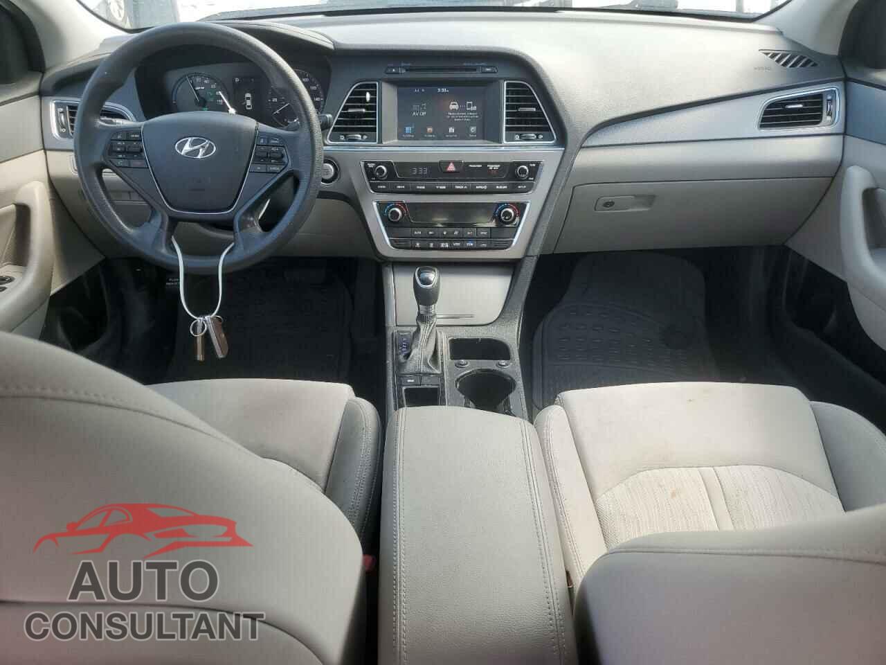 HYUNDAI SONATA 2020 - KMHE24L17HA046003