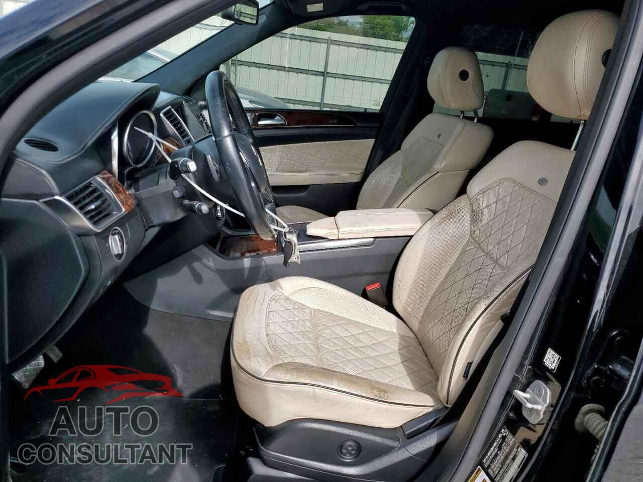 MERCEDES-BENZ M-CLASS 2015 - 4JGDA5JB2FA559897