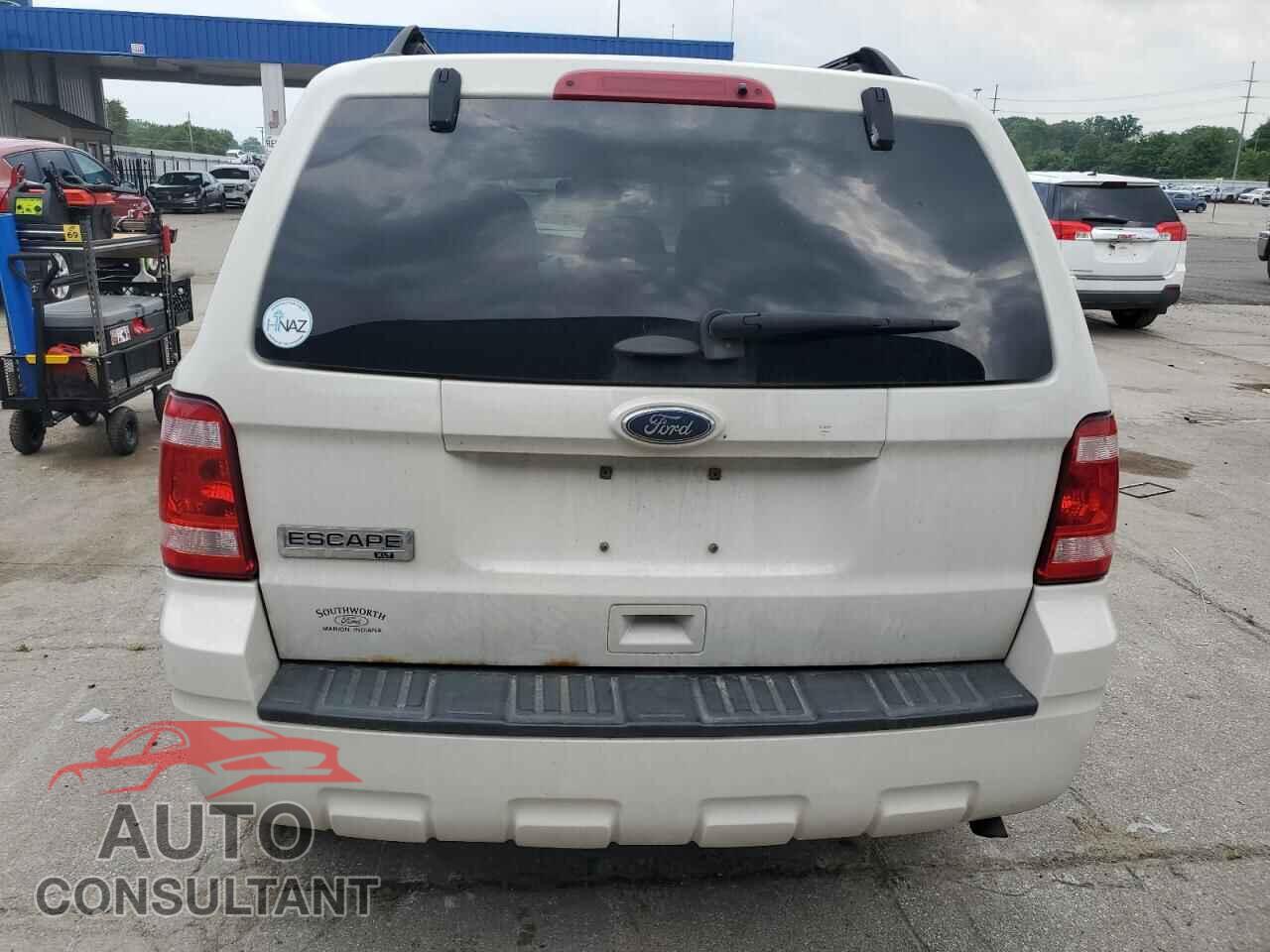 FORD ESCAPE 2011 - 1FMCU0D75BKA66054