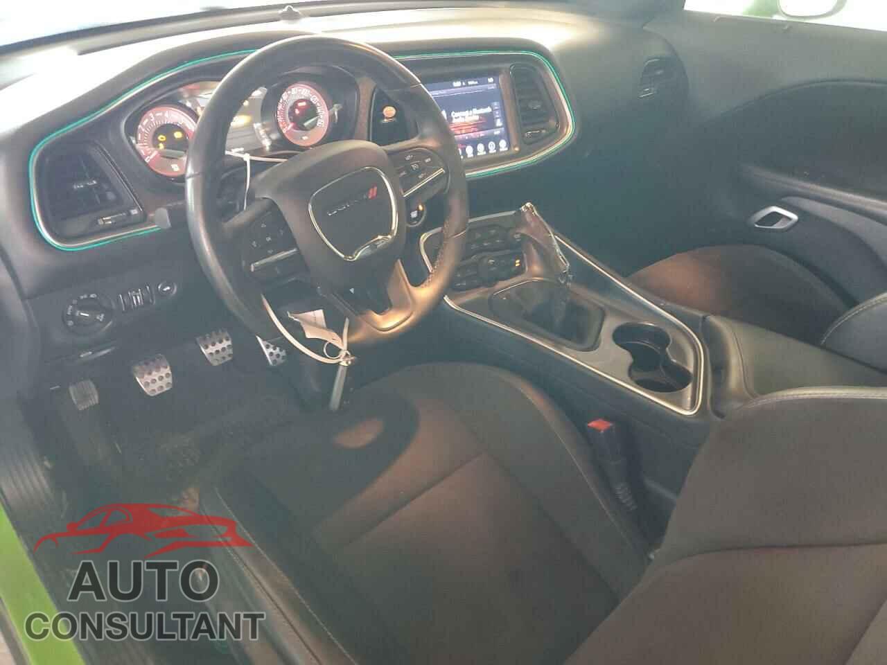 DODGE CHALLENGER 2017 - 2C3CDZBTXHH592449