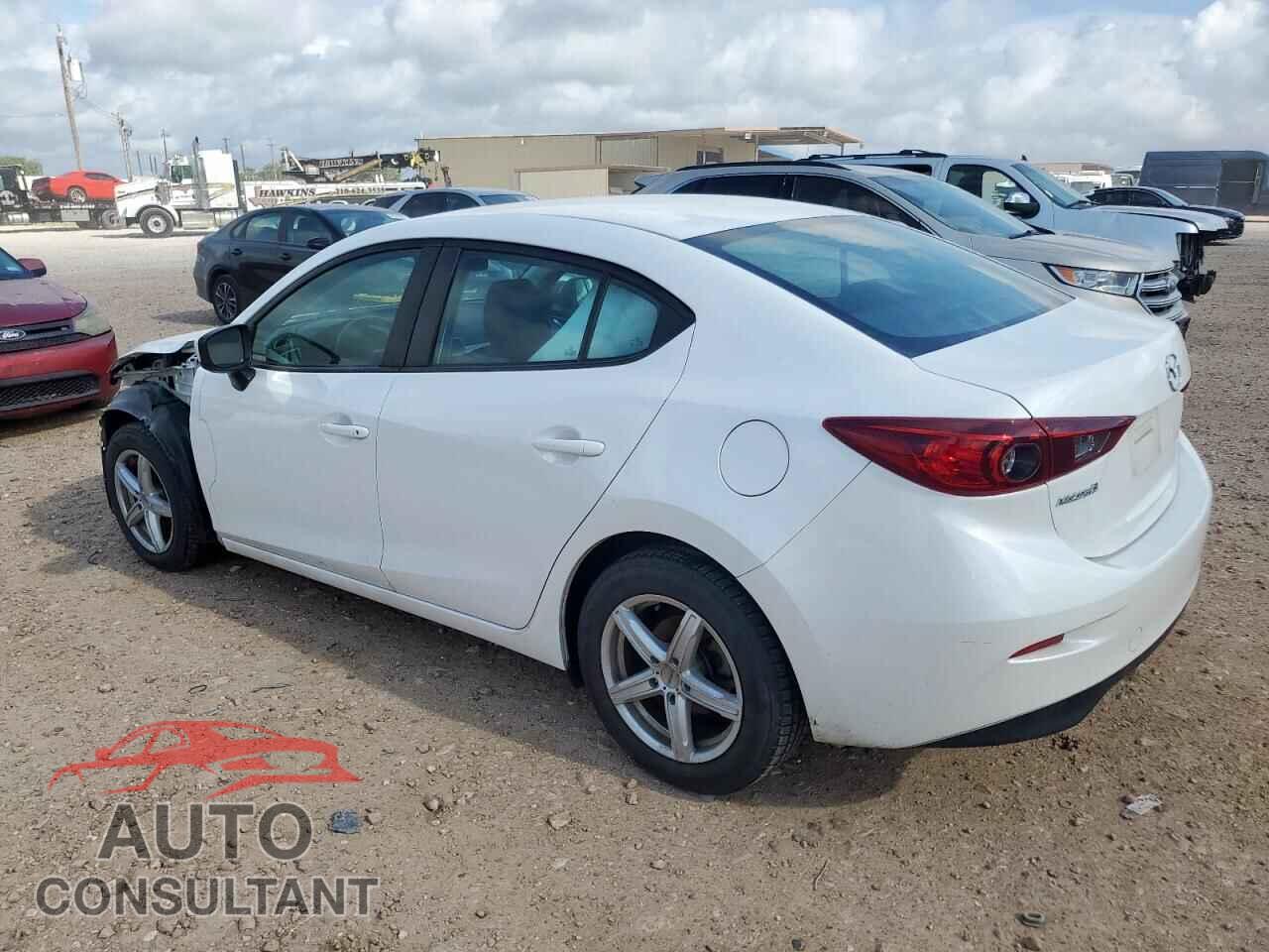 MAZDA 3 2018 - 3MZBN1U75JM228532