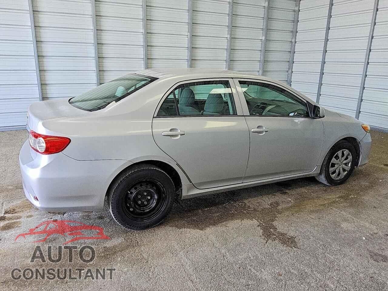 TOYOTA COROLLA 2013 - 2T1BU4EE1DC973098