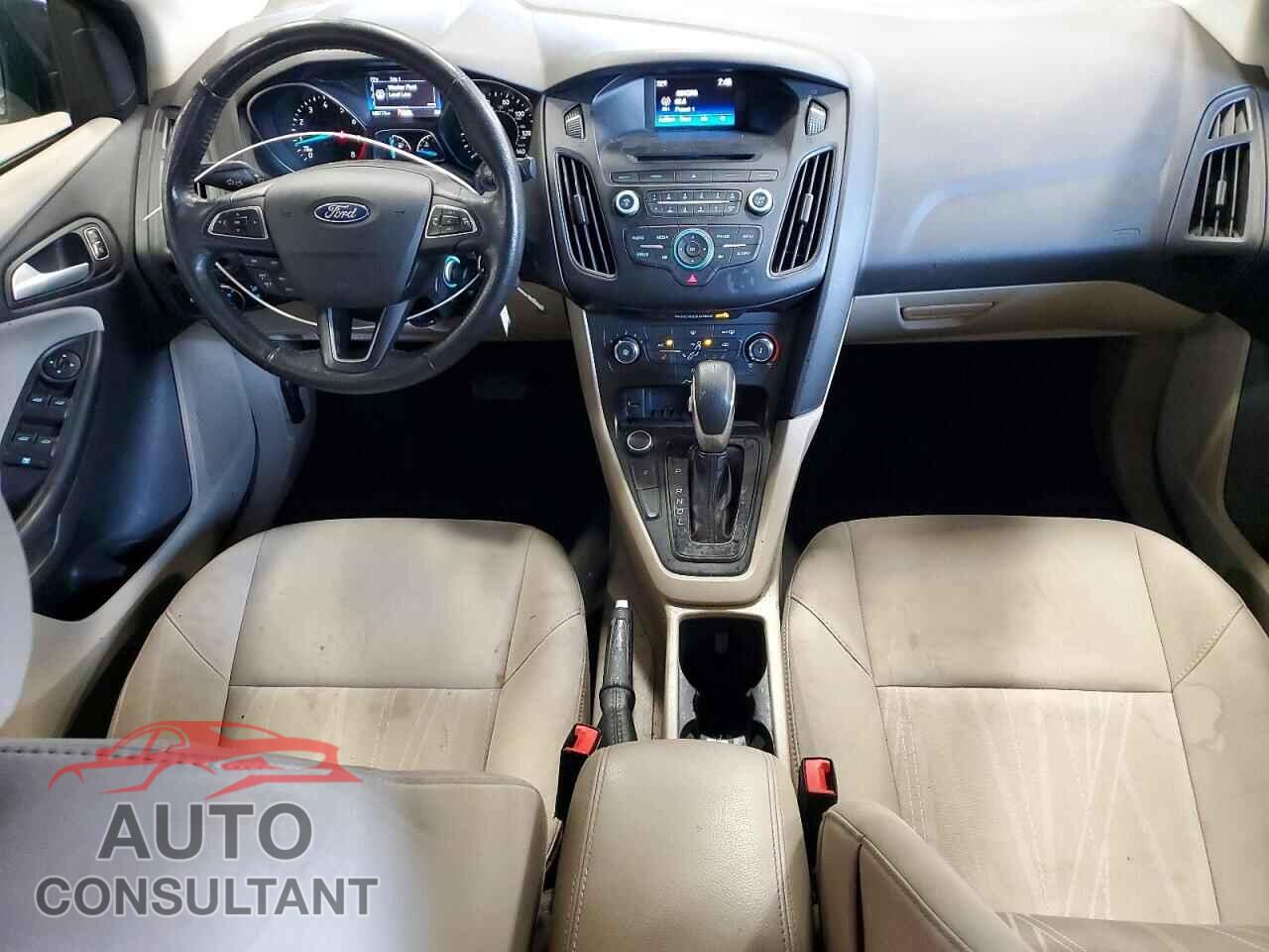 FORD FOCUS 2017 - 1FADP3F25HL222847