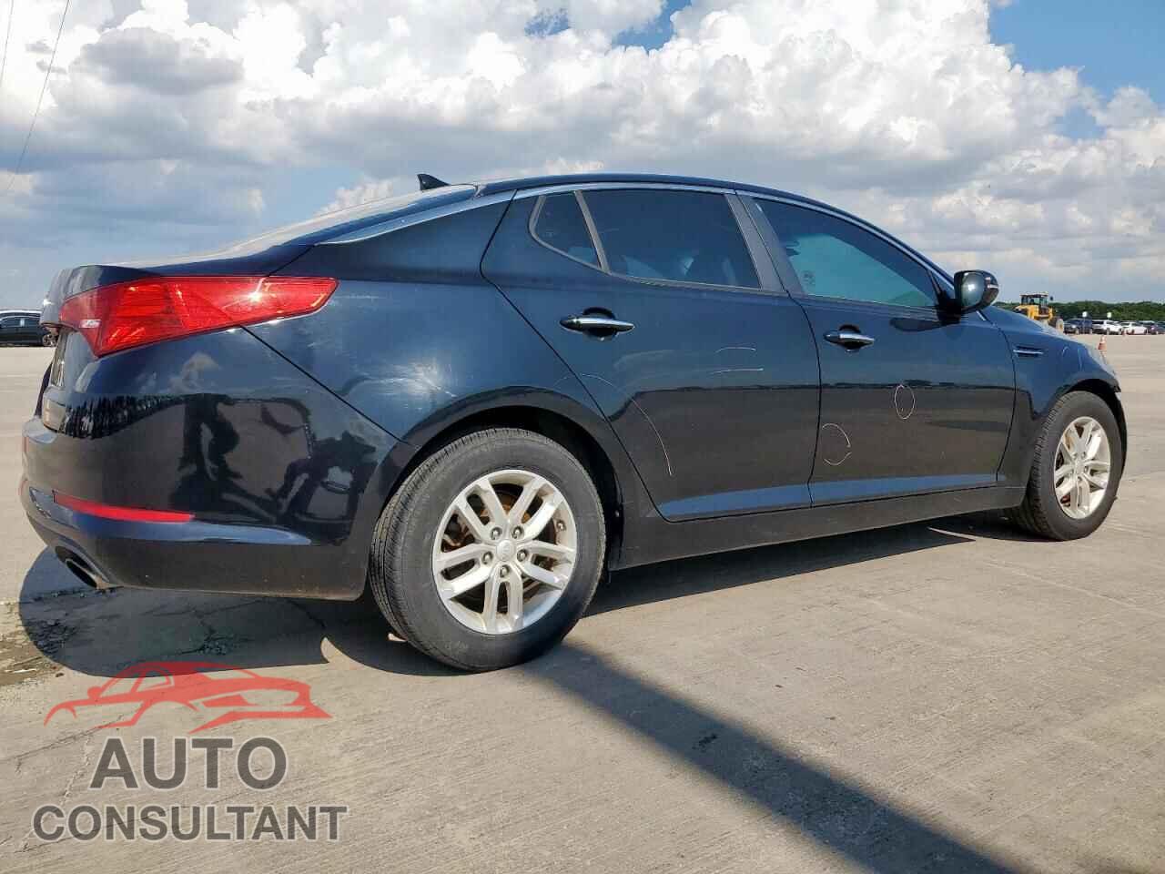 KIA OPTIMA 2013 - KNAGM4A71D5299753