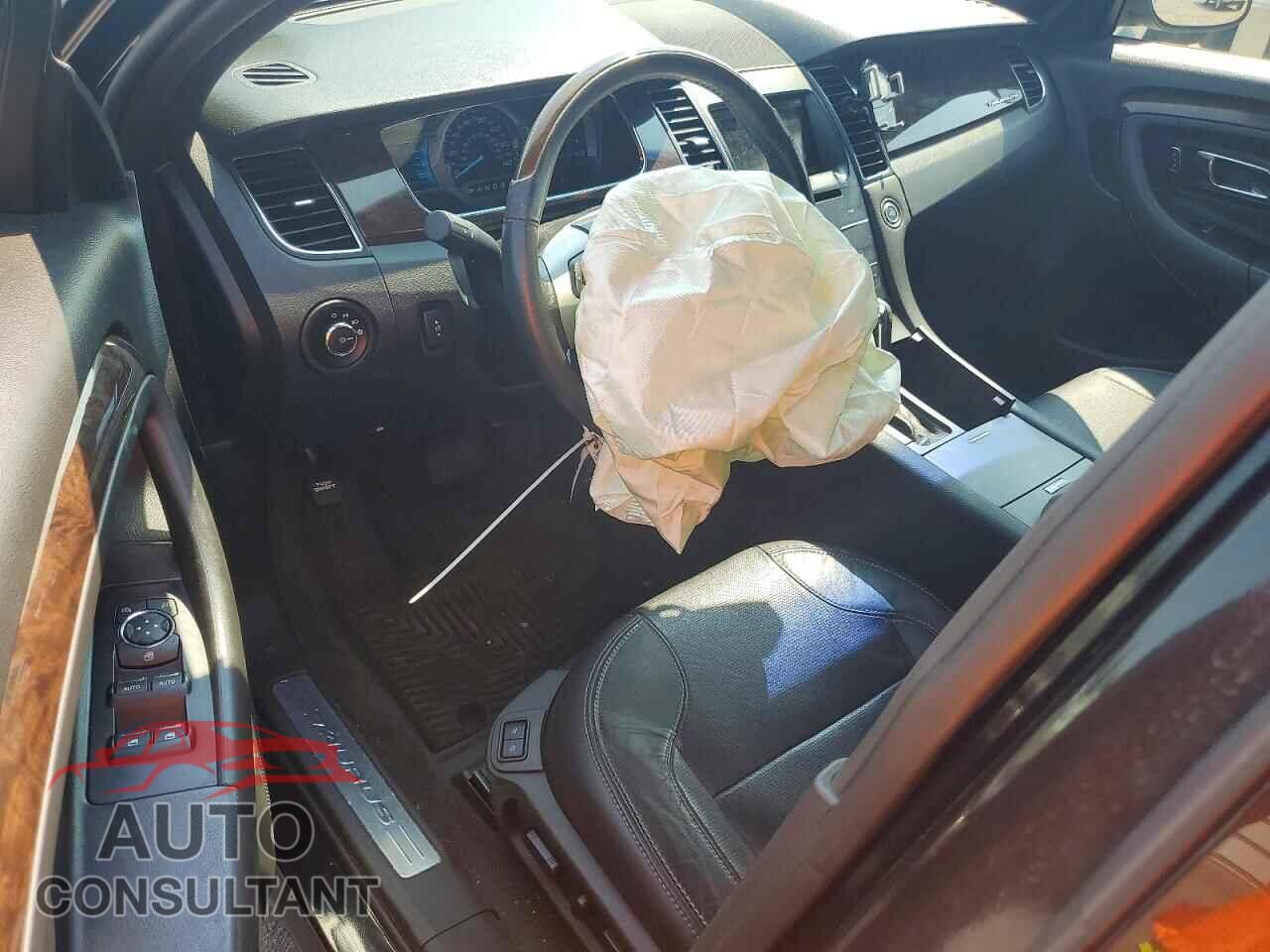 FORD TAURUS 2015 - 1FAHP2F84FG108781