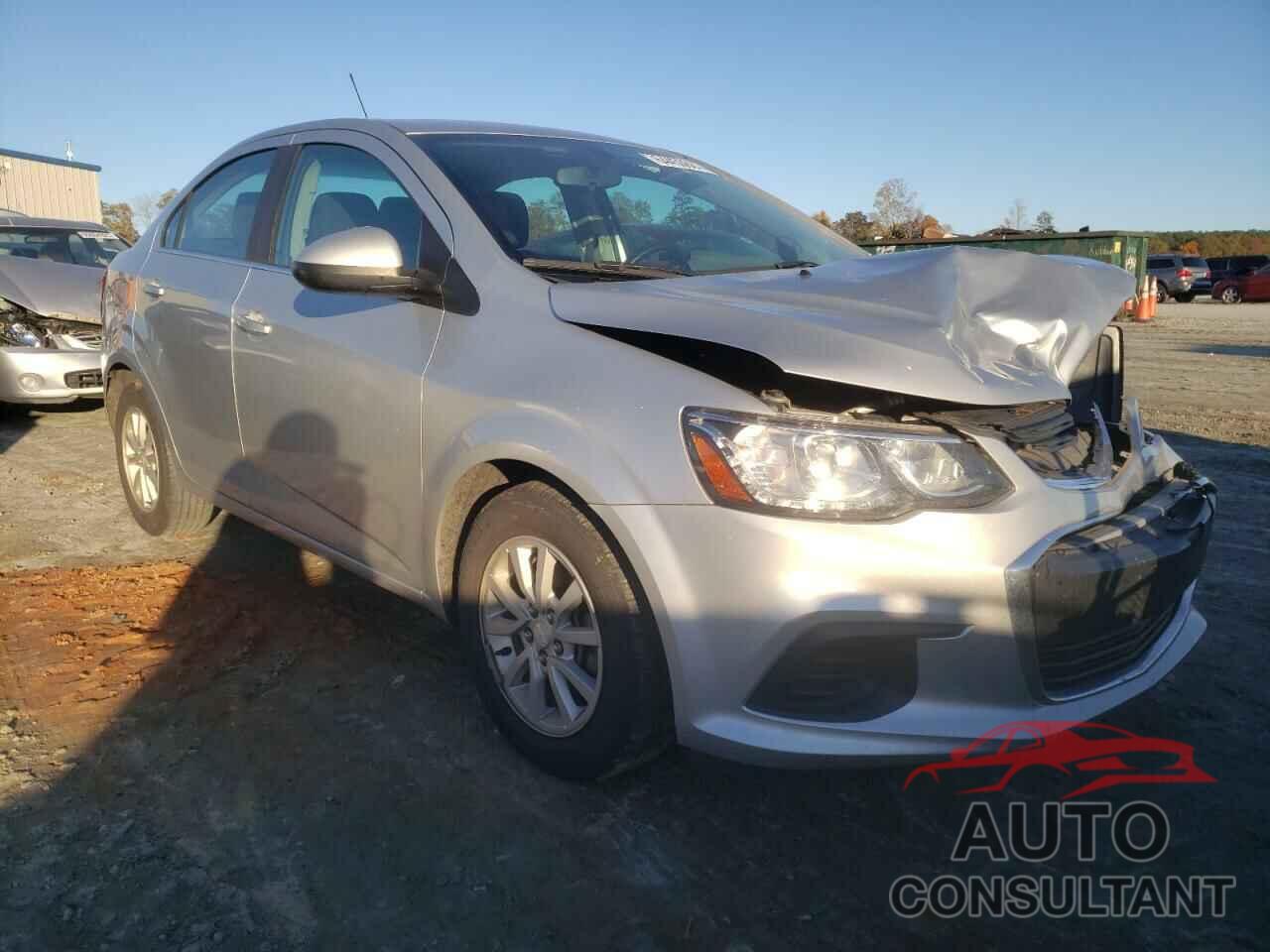 CHEVROLET SONIC 2017 - 1G1JD5SHXH4132012