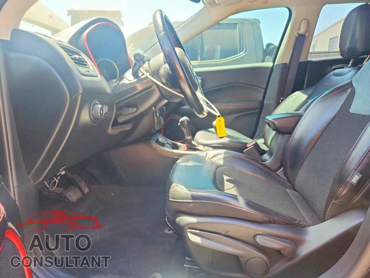 JEEP COMPASS 2020 - 3C4NJDDB7LT246279