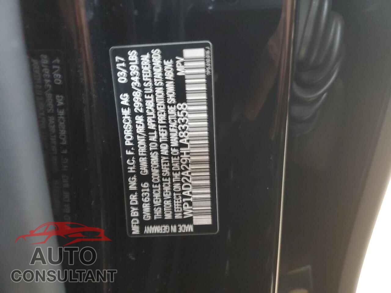 PORSCHE CAYENNE 2017 - WP1AD2A29HLA83358
