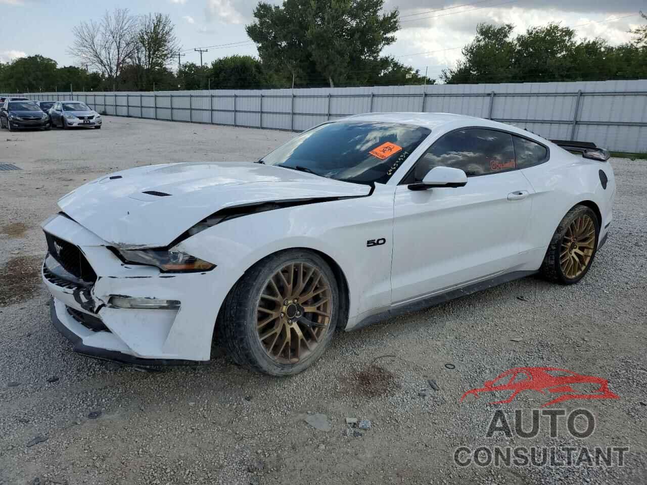 FORD MUSTANG 2018 - 1FA6P8CF0J5154223