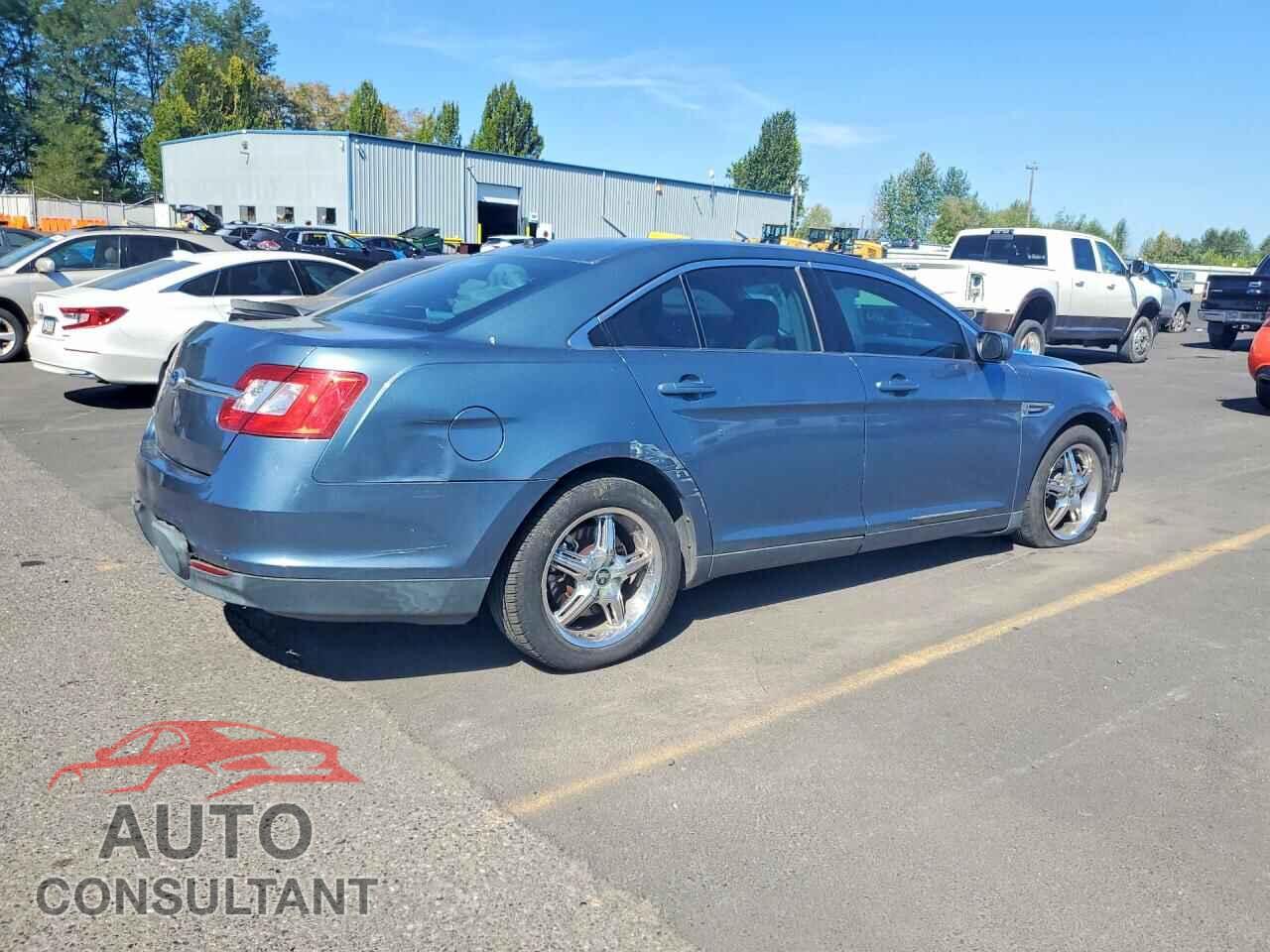 FORD TAURUS 2010 - 1FAHP2DW1AG117626