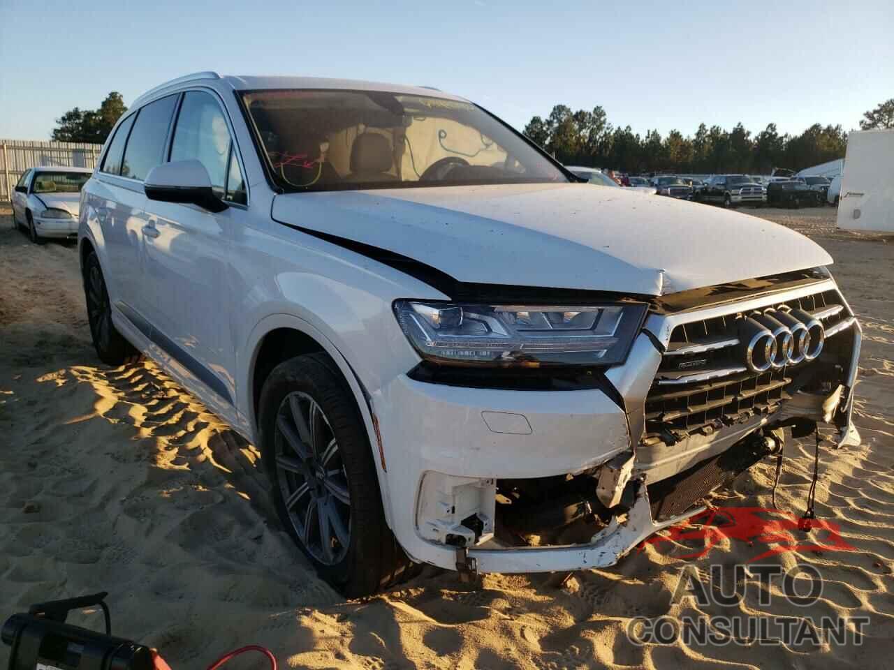 AUDI Q7 2018 - WA1LHAF75JD021026