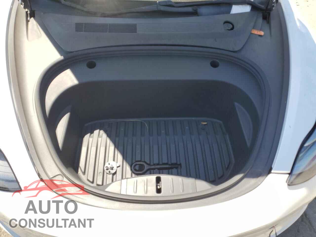 TESLA MODEL 3 2021 - 5YJ3E1EB2MF053997