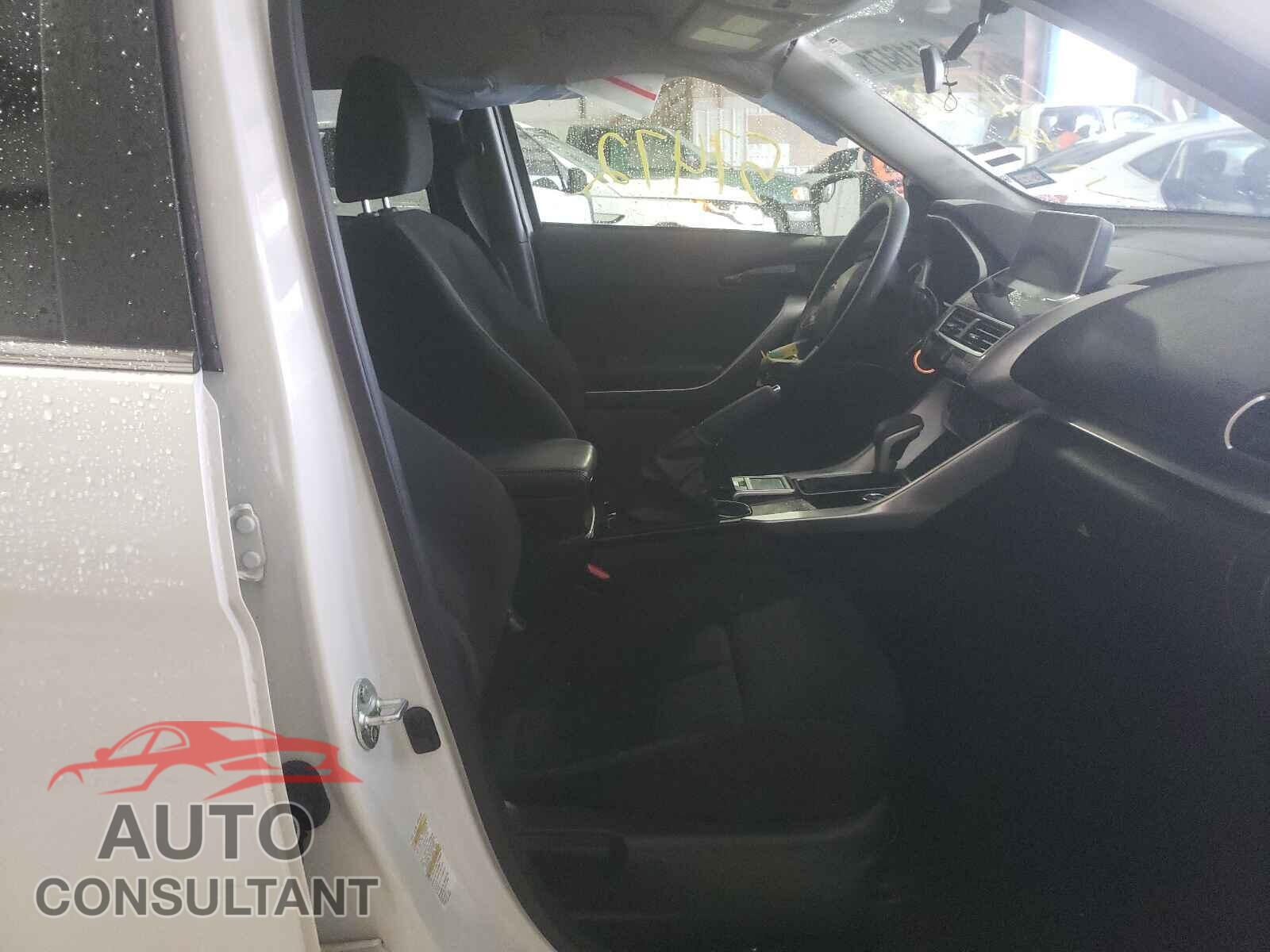 MITSUBISHI ECLIPSE 2018 - JA4AT4AA1JZ046700
