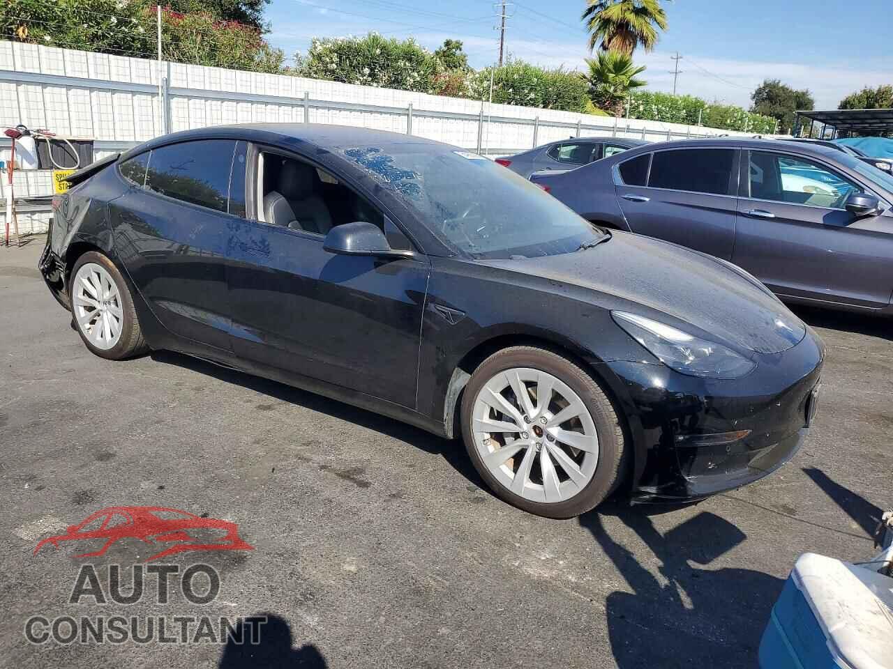 TESLA MODEL 3 2021 - 5YJ3E1EB3MF877331