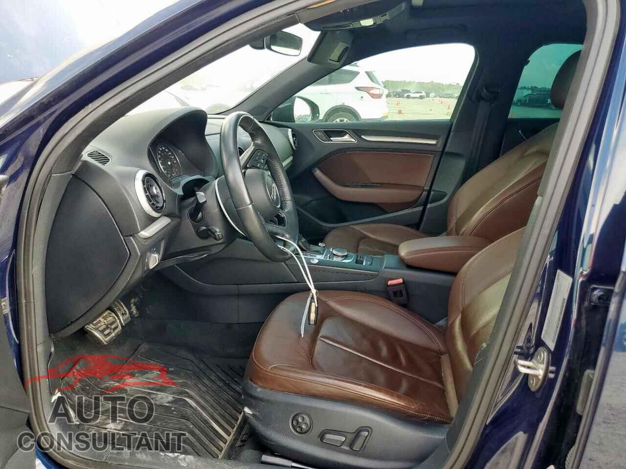 AUDI A3 2018 - WAUAUGFF7J1011020