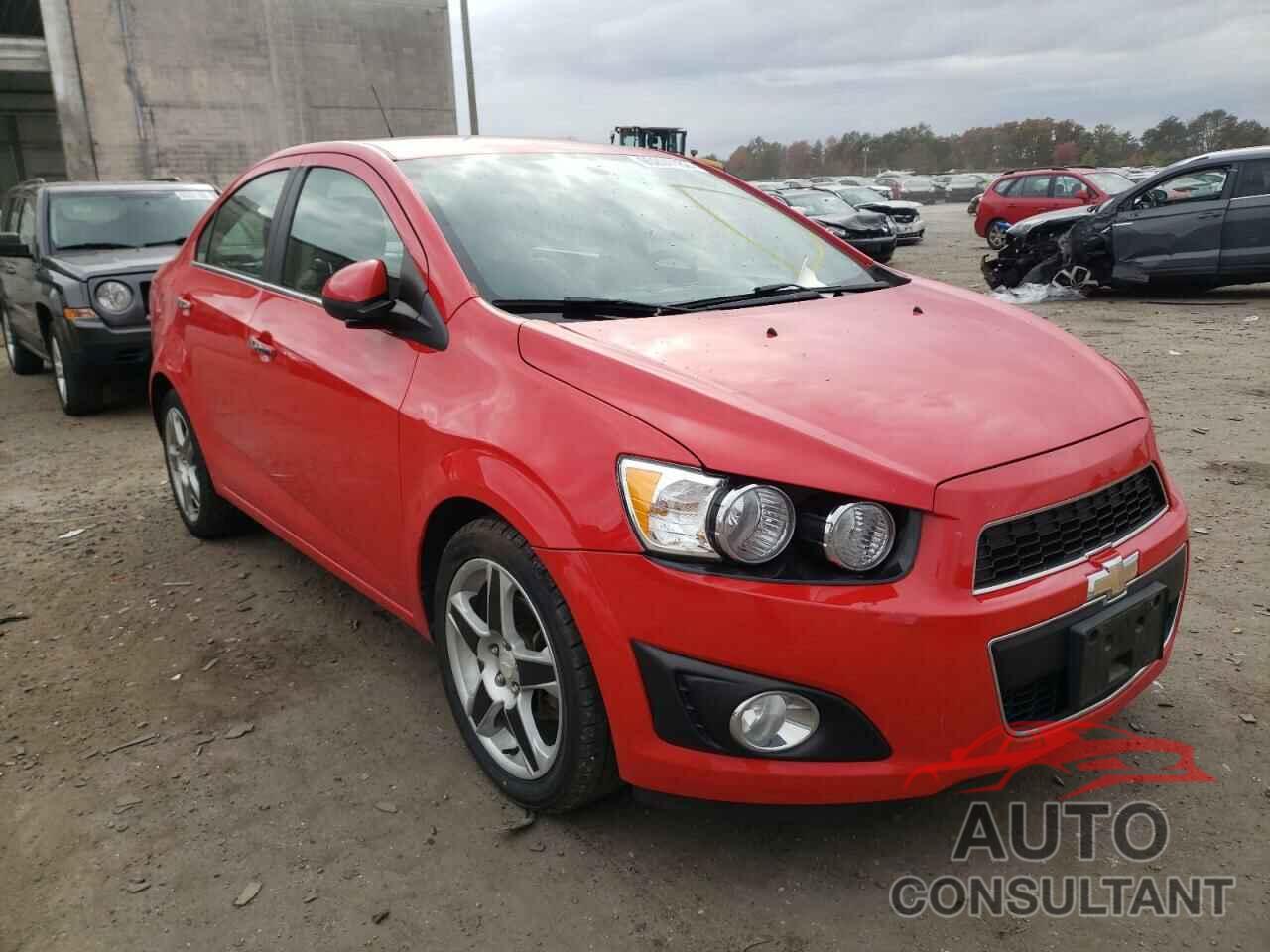 CHEVROLET SONIC 2016 - 1G1JE5SB7G4134999