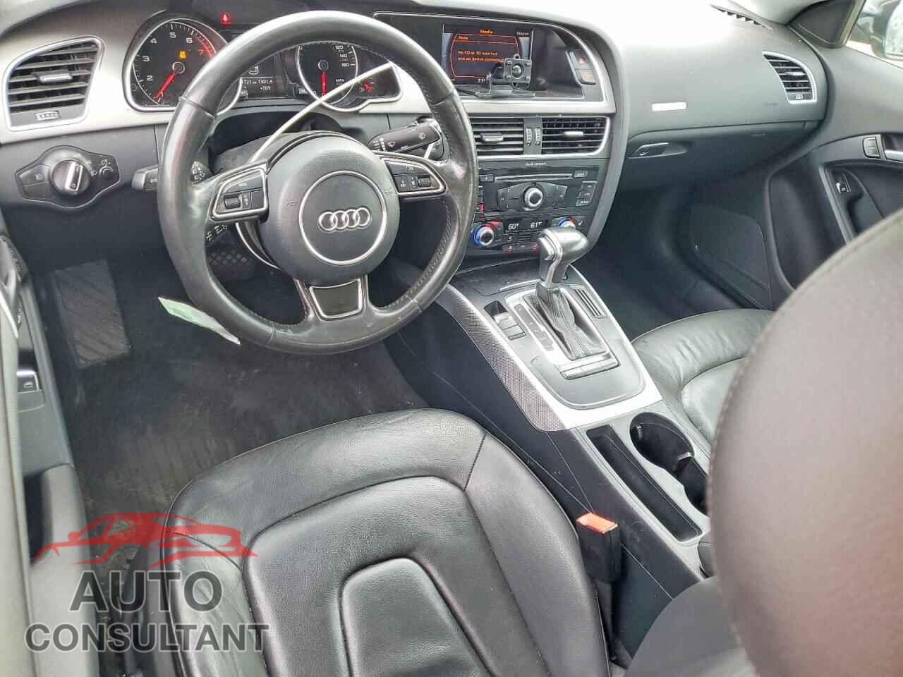 AUDI A5 2013 - WAUCFAFR3DA063078