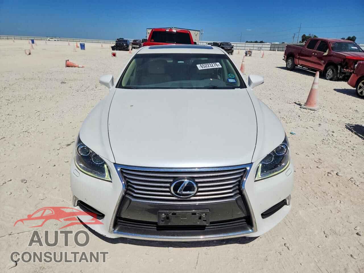 LEXUS LS460 2014 - JTHBL5EF2E5130087