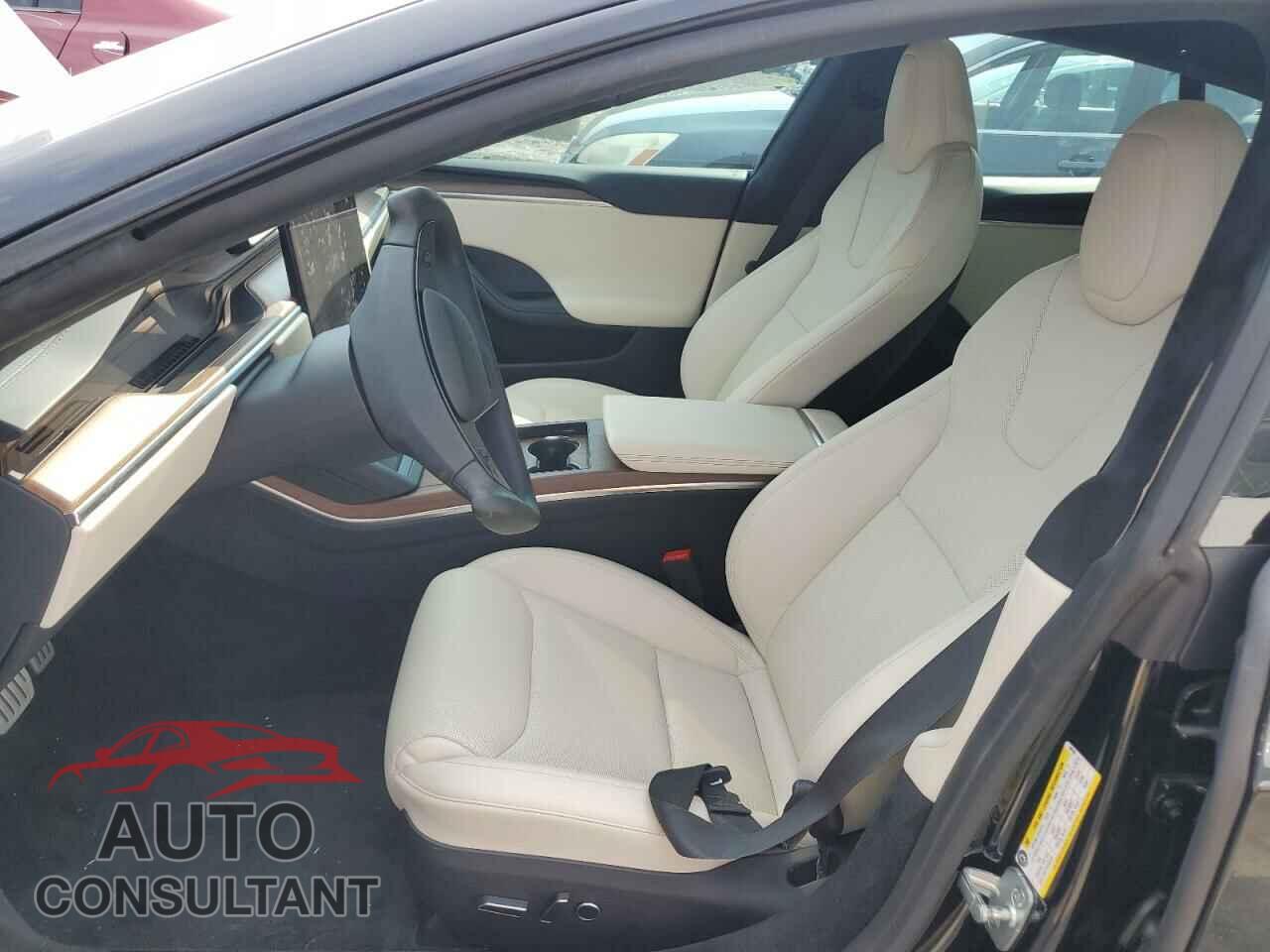 TESLA MODEL S 2021 - 5YJSA1E58MF439552